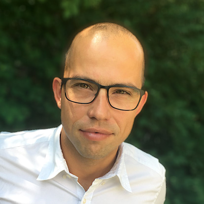 <p><span style="font-weight: 400;">Petr Engliš<br />
</span><span style="font-weight: 400;">Managing director<br />
</span><span style="font-weight: 400;"><strong>Tel:</strong> +420 724 934 243<br />
</span><span style="font-weight: 400;"><strong>Email:</strong> <a href="mailto:englis@peprconsulting.cz">englis@peprconsulting.cz</a></span></p>
